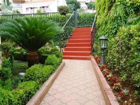 Sale, house, 200m², Budva, Crna Gora - image 24