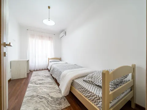 Izdavanje, dvosoban stan, 70m², Master Kvart, Podgorica - image 13