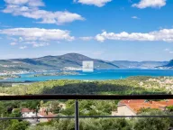 Prodaja, dvosoban stan, 119m², Kotor, Crna Gora - image 1