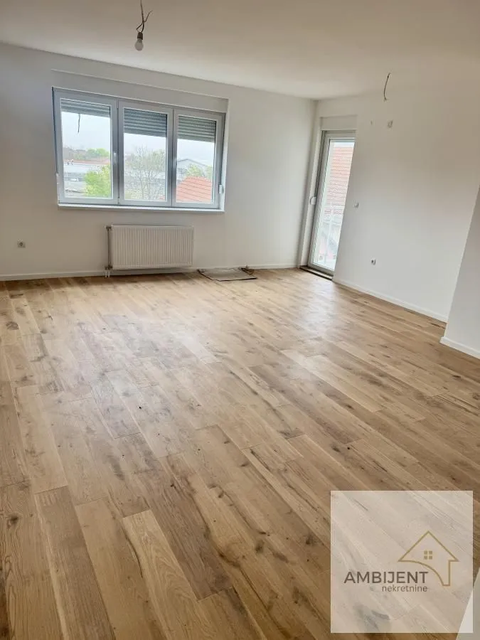 Sale, three bedroom apartment, 75m², Centar, Stara Pazova