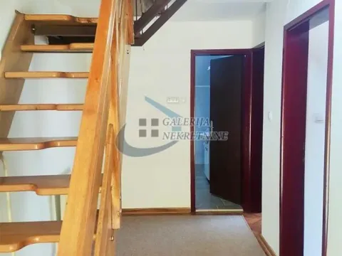 Rent, four bedroom apartment, 135m², Čukarica, Beograd - image 18