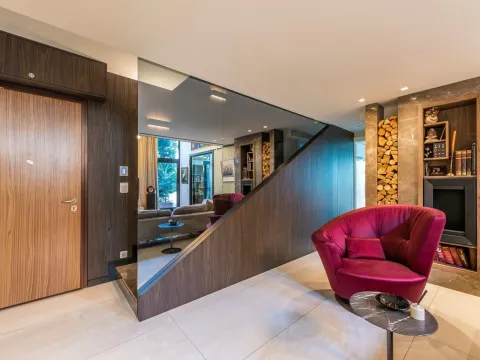 Sale, three bedroom apartment, 200m², Podgorica, Crna Gora - image 11