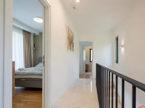 Sale, house, 140m², Mrčevac, Tivat - image 10