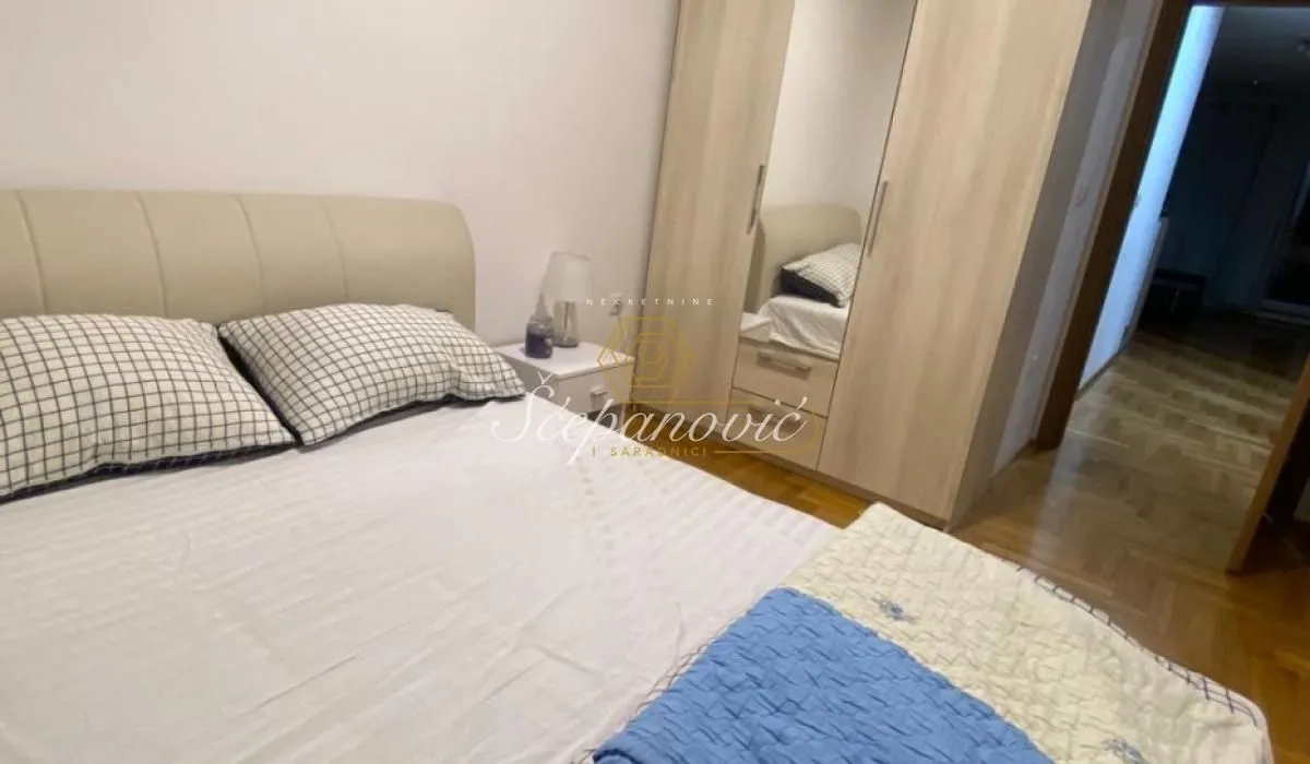 Prodaja, dvosoban stan, 45m², Nova Detelinara, Novi Sad Sve Podlokacije