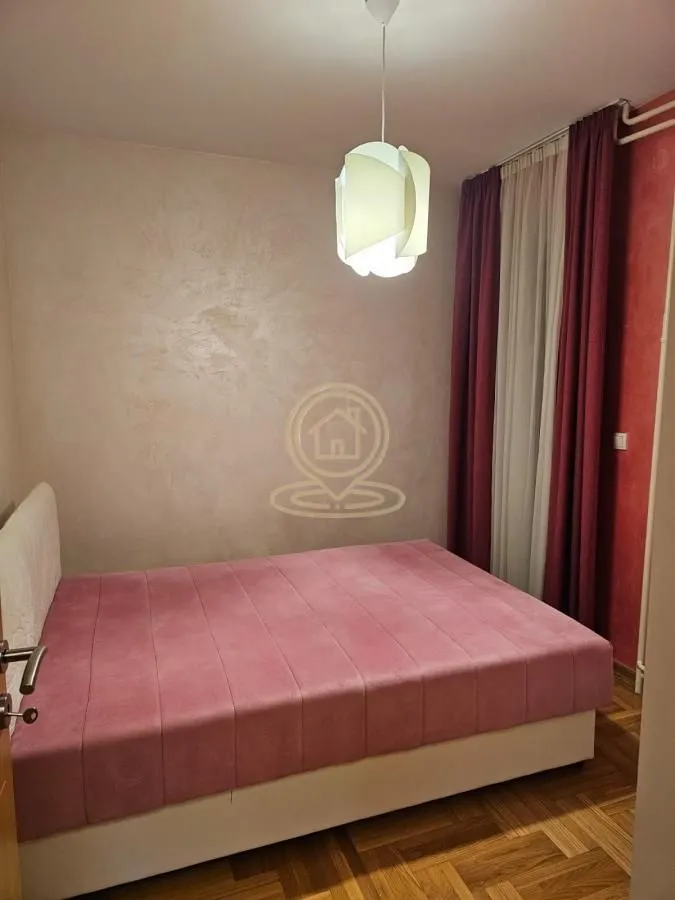Rent, four bedroom apartment, 97m², Vračar Sve Podlokacije, Beograd