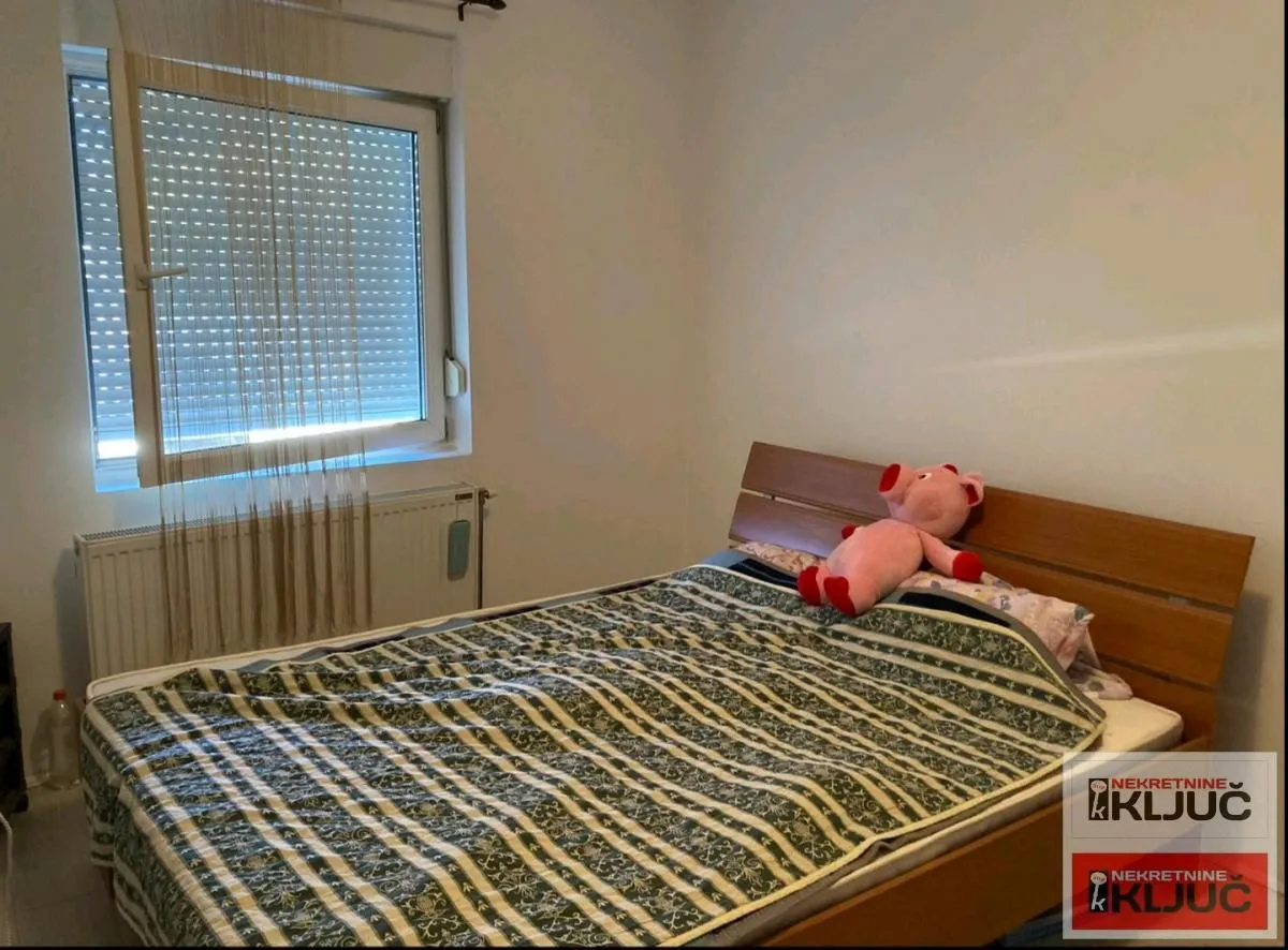 Prodaja, dvosoban stan, 45m², Salajka, Novi Sad Sve Podlokacije