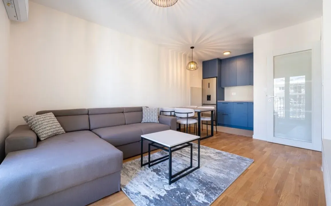 Izdavanje, jednosoban stan, 42m², Zabjelo, Podgorica