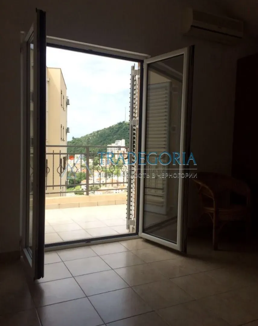 Prodaja, trosoban stan, 105m², Bečići, Budva