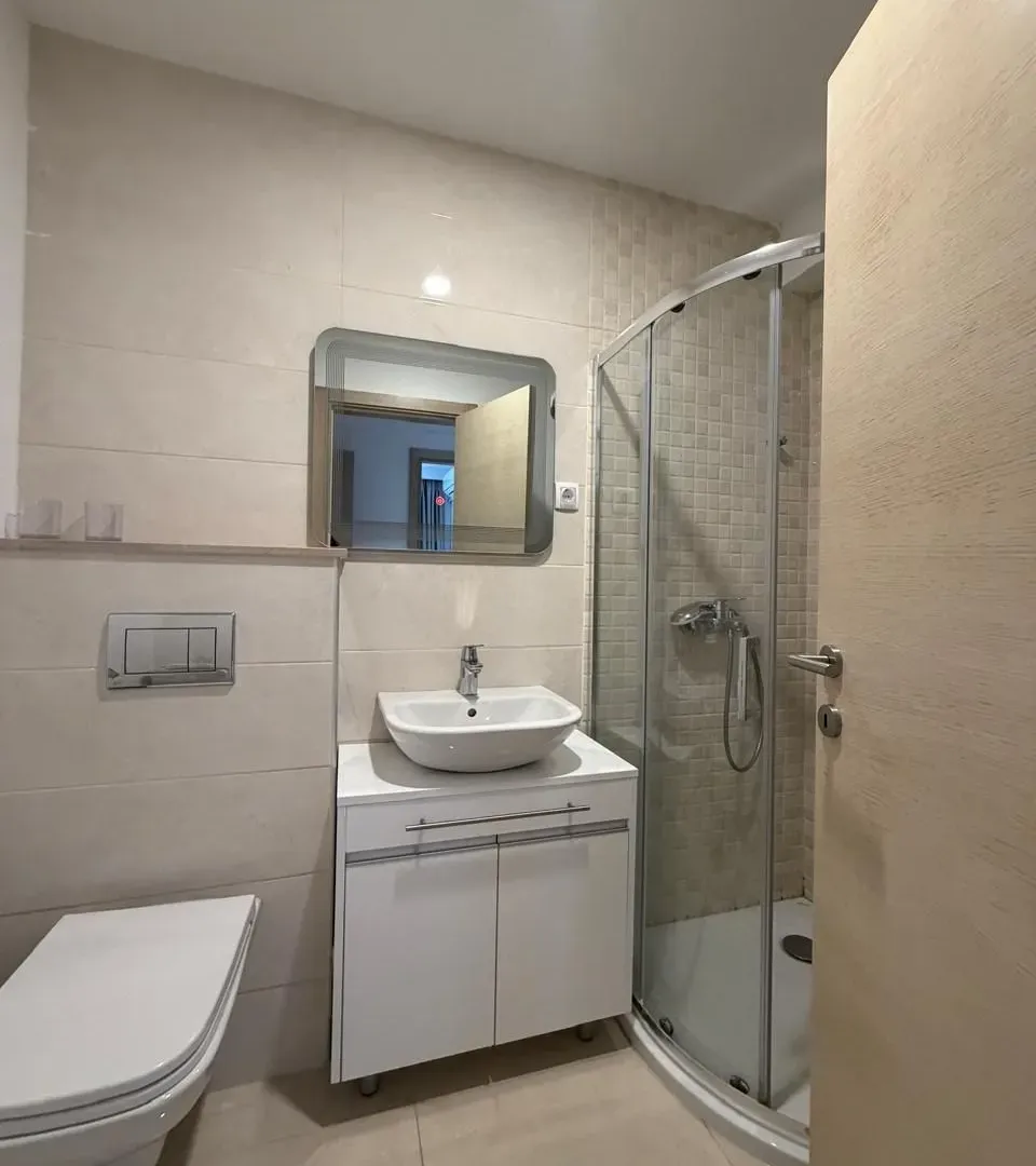 Prodaja, dvosoban stan, 71m², Bečići, Budva