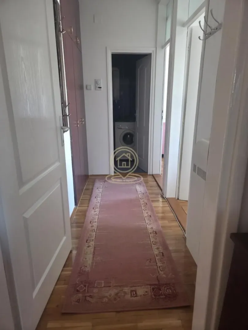Rent, four bedroom apartment, 90m², Medijana, Niš