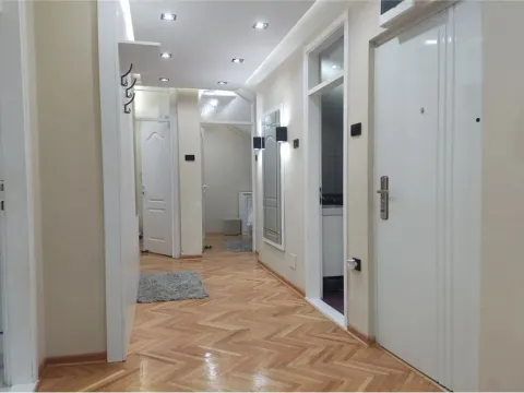 Prodaja, trosoban stan, 82m², Durlan, Niš - image 8