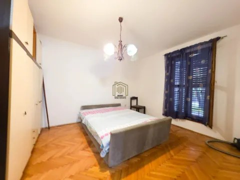 Izdavanje, dvosoban stan, 80m², Malo Brdo, Podgorica - image 8