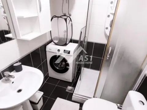 Izdavanje, dvosoban stan, 42m², Rotkvarija, Novi Sad Sve Podlokacije - image 8