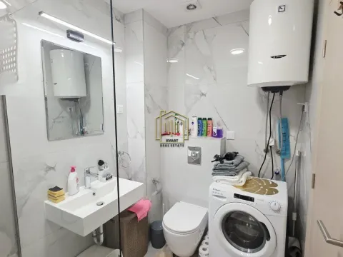 Rent, two bedroom apartment, 60m², Stara Varoš, Podgorica - image 11