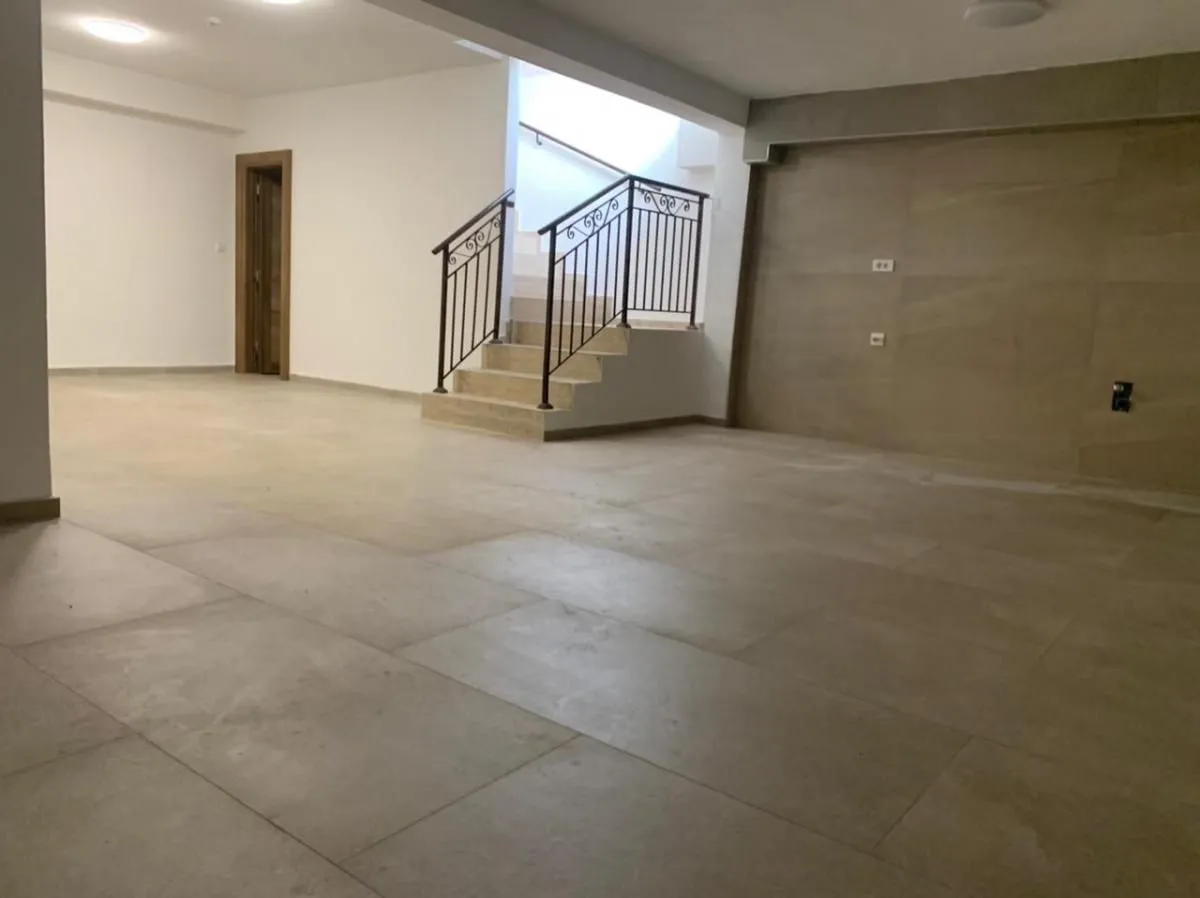 Rent, office space, 121m², Tivat, Crna Gora