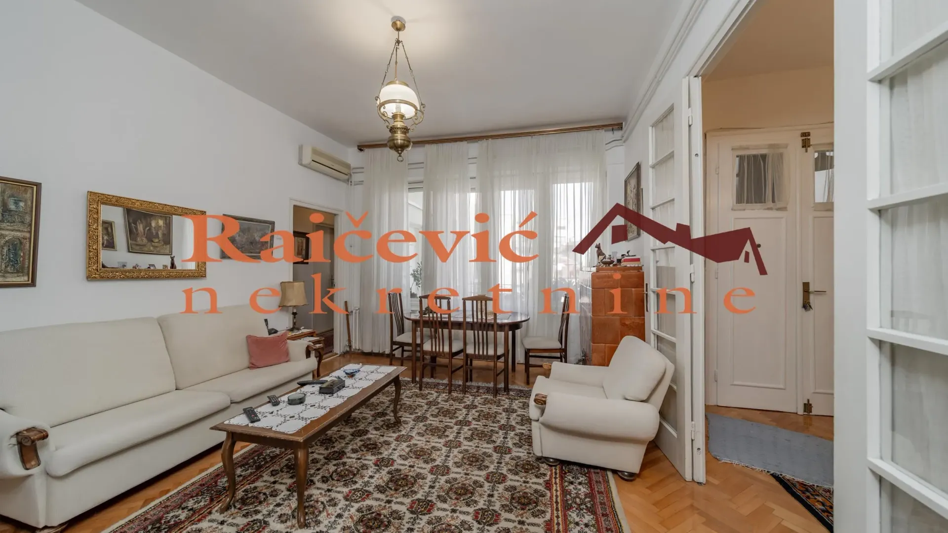 Prodaja, četvorosoban stan, 115m², Stari Grad, Beograd