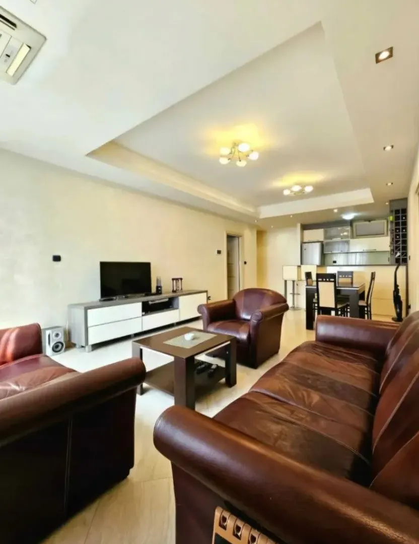 Sale, three bedroom apartment, 90m², Centar, Budva