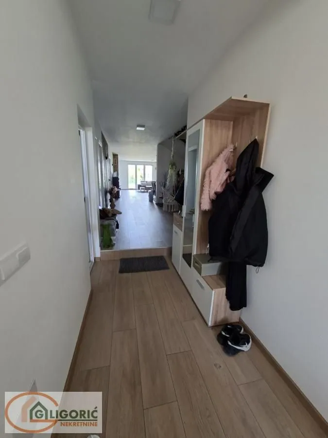 Prodaja, kuća, 333m², Misa, Pančevo