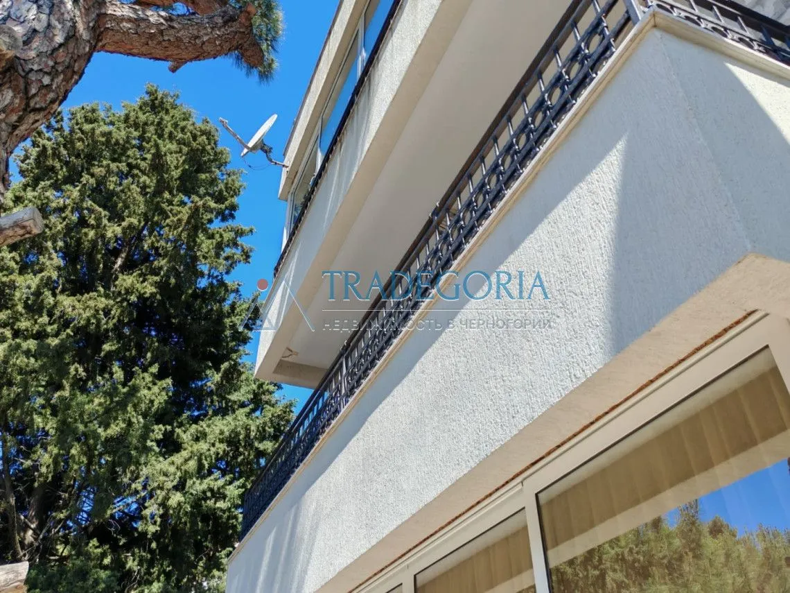 Prodaja, dvosoban stan, 85m², Petrovac, Budva