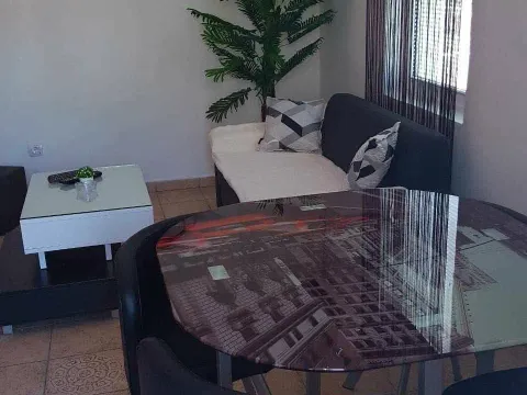 Sale, one bedroom apartment, 35m², Prčanj, Kotor - image 4