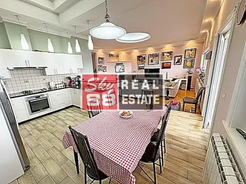 Sale, house, 415m², Višnjička Banja, Palilula Sve Podlokacije - image 5