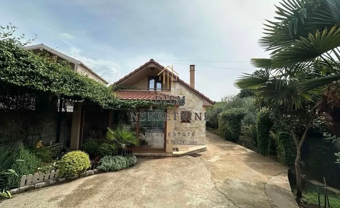 Rent, house, 94m², Mareza, Podgorica