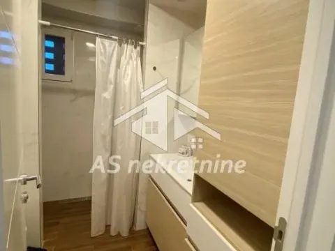 Izdavanje, četvorosoban stan, 83m², Voždovac Sve Podlokacije, Beograd - image 30