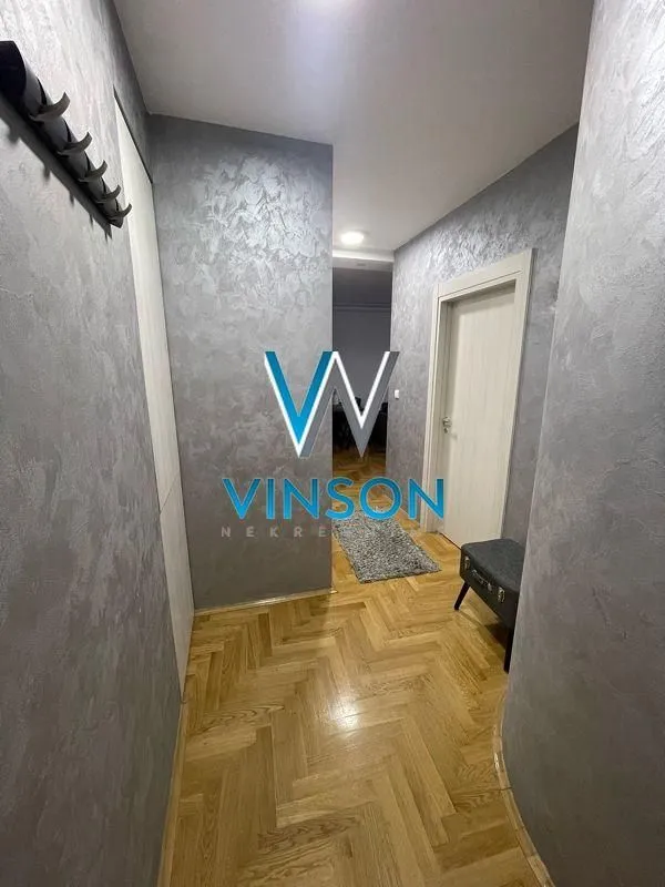 Prodaja, jednosoban stan, 42m², Salajka, Novi Sad Sve Podlokacije