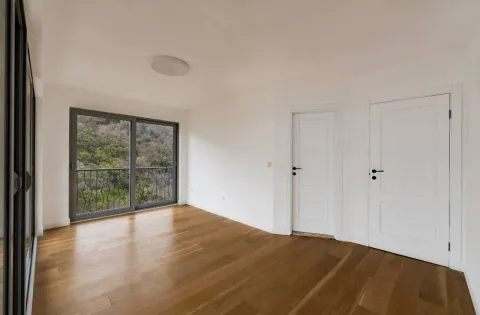 Sale, three bedroom apartment, 160m², Pržno, Budva - image 9
