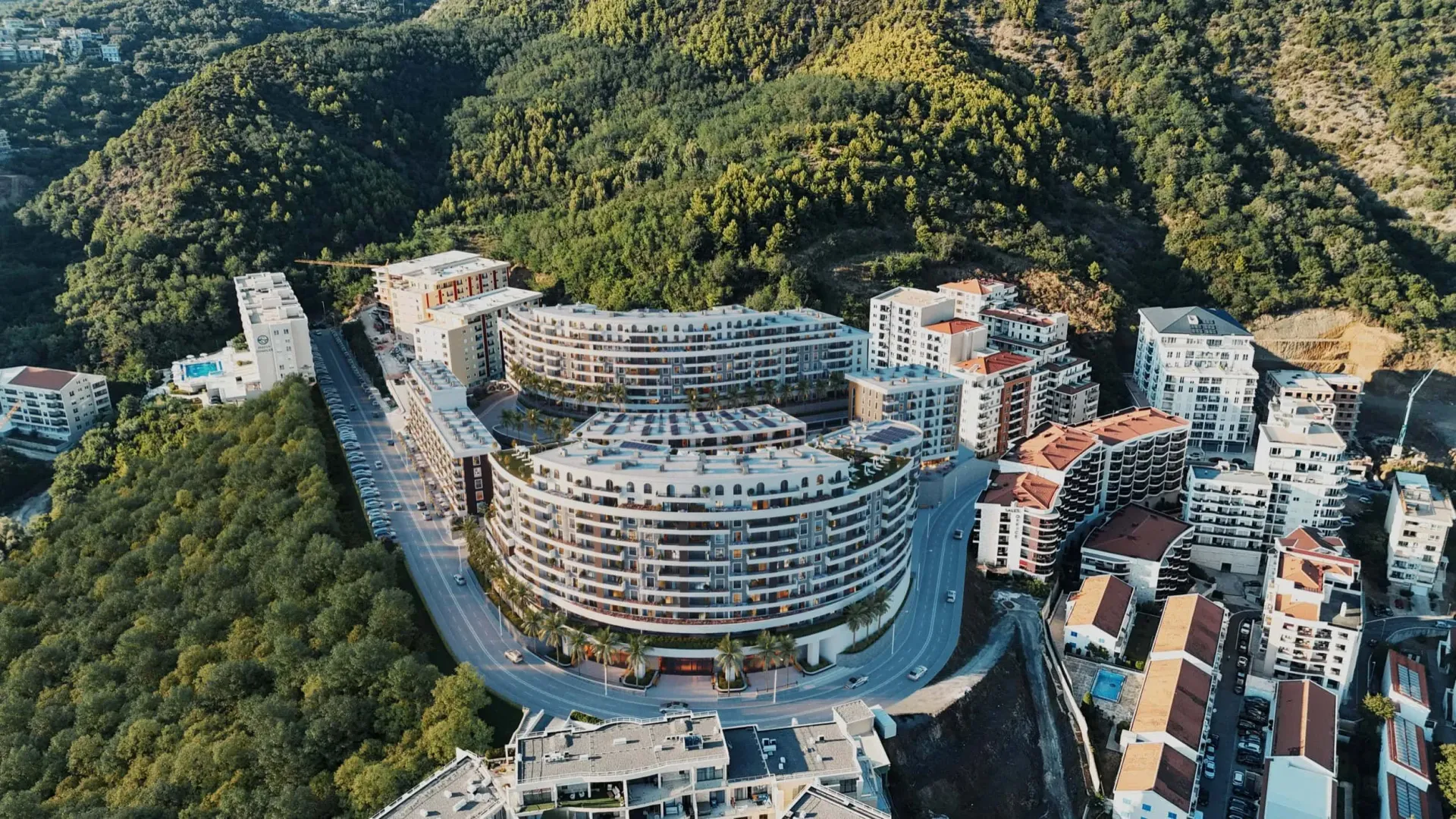Sale, two bedroom apartment, 42m², Bečići, Budva