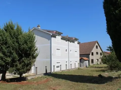 Prodaja, stan, 360m², Herceg Novi, Crna Gora - image 5