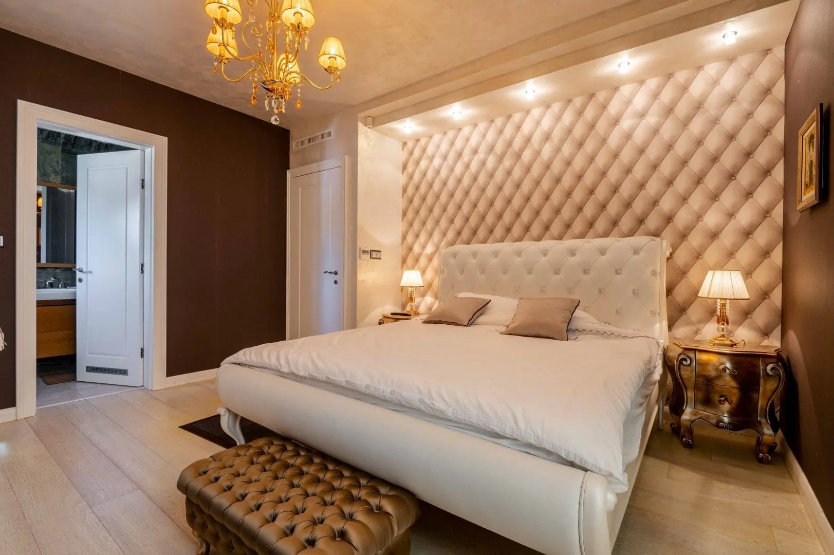 Sale, four bedroom apartment, 177m², Bulevar, Budva