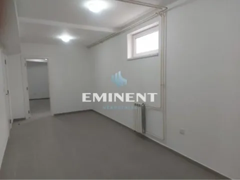 Izdavanje, kuća, 300m², Savski Venac, Beograd - image 14