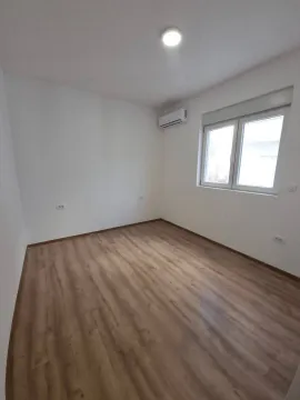 Sale, studio apartment, 26m², Dubovica, Budva - image 7