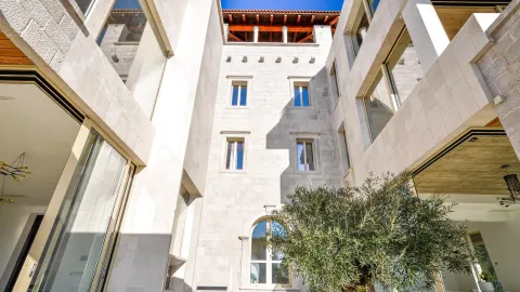 Prodaja, kuća, 791m², Donja Lastva, Tivat - image 13