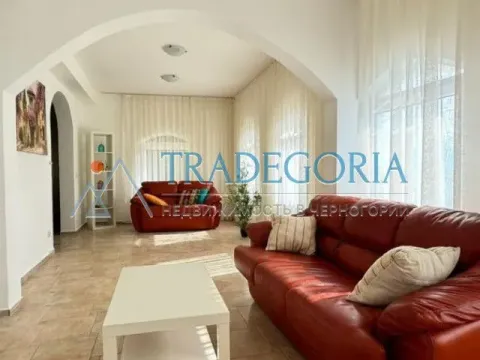 Prodaja, kuća, 320m², Bar, Crna Gora - image 25