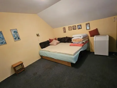 Prodaja, kuća, 181m², Irig, Srbija - image 7