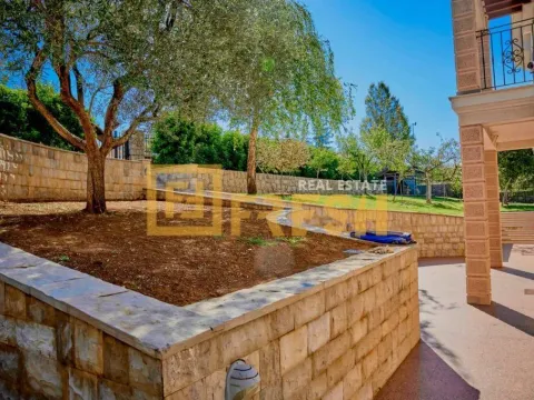 Izdavanje, kuća, 300m², Zagorič, Podgorica - image 8