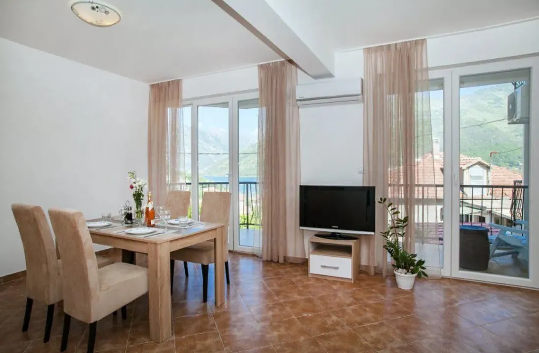 Prodaja, jednosoban stan, 62m², Kamenari, Herceg Novi