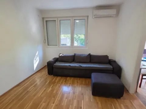 Prodaja, trosoban stan, 65m², Zemun Sve Podlokacije, Beograd - image 2