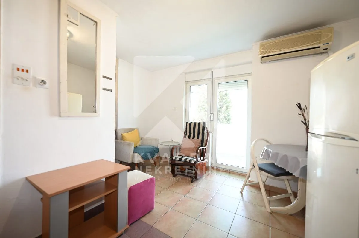 Izdavanje, garsonjera, 25m², Preko Morače, Podgorica