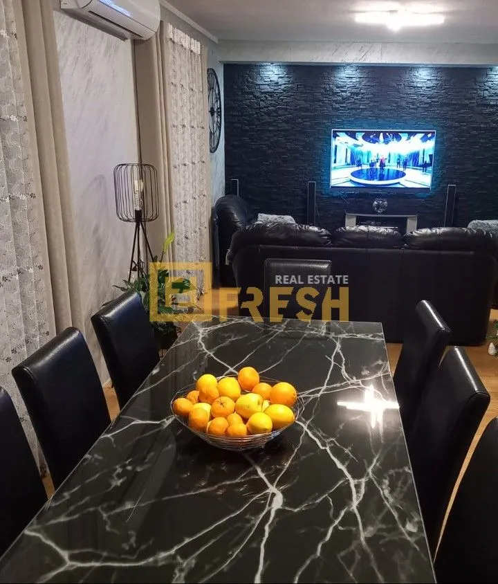 Sale, house, 420m², Nikšić, Crna Gora