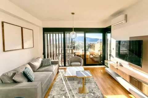Rent, one bedroom apartment, 50m², Centar, Tivat - image 6