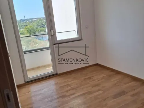 Prodaja, četvorosoban stan, 85m², Mišeluk, Petrovaradin - image 11