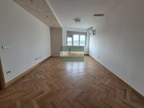Sale, three bedroom apartment, 65m², Vašarište, Jagodina - image 8