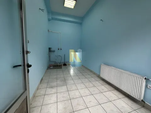 Rent, office space, 19m², Rotkvarija, Novi Sad Sve Podlokacije - image 4