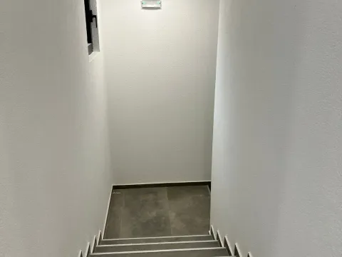 Prodaja, jednosoban stan, 40m², Šušanj, Bar - image 16