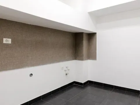 Sale, office space, 149m², Slavujev Venac, Zvezdara Sve Podlokacije - image 10