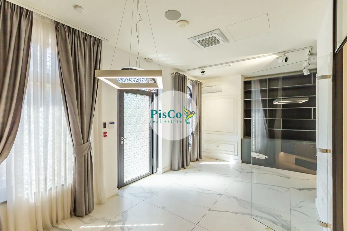 Rent, office space, 100m², Centar, Podgorica