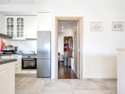 Sale, one bedroom apartment, 57m², Tivat, Crna Gora - image 16